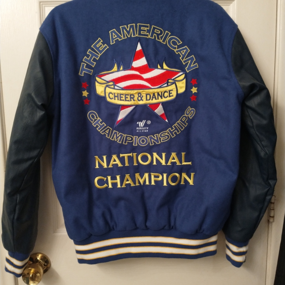 Wool jacket - Picture 2 of 4